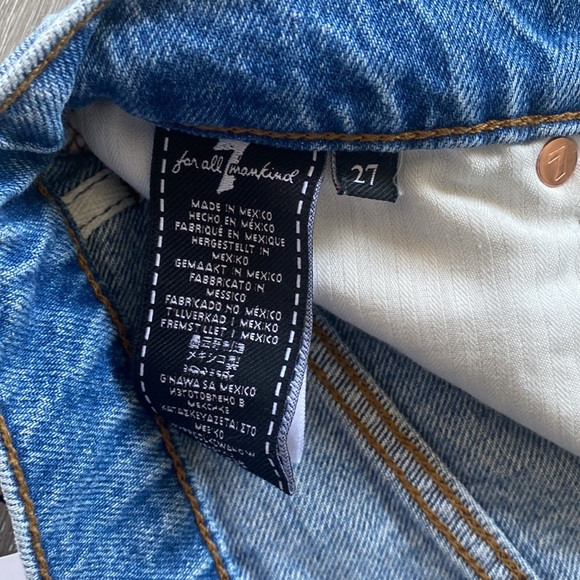 7 For All Mankind High Rise Cut Off Short - Picture 7 of 7